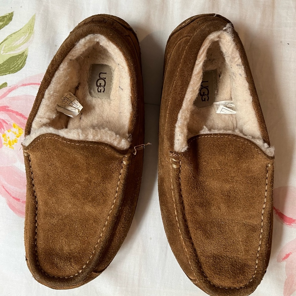 men size 7 ugg slippers